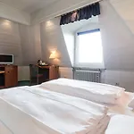 Tagungshotel Hoechster Hof 3* 美因河畔法兰克福