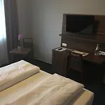 酒店 Tagungshotel Hoechster Hof