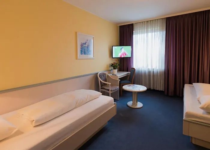 Otel Tagungshotel Hoechster Hof 3*