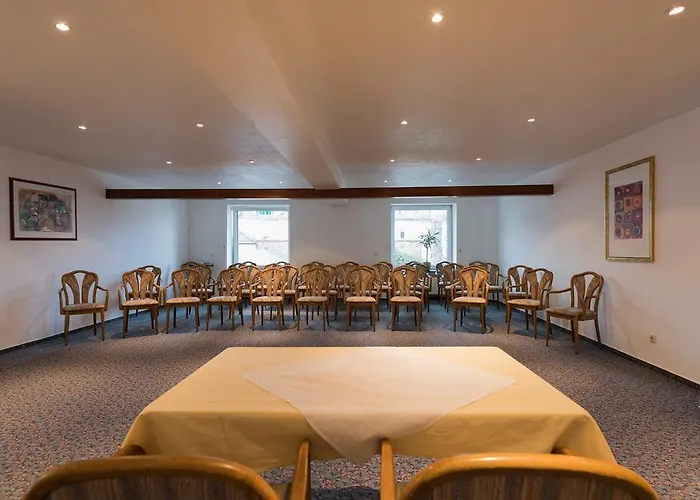 ホテル Tagungshotel Hoechster Hof 3*