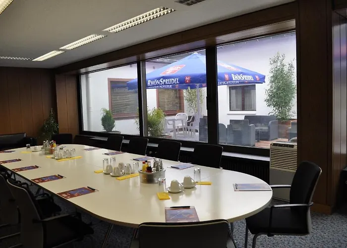 Tagungshotel Hoechster Hof ホテル 3*