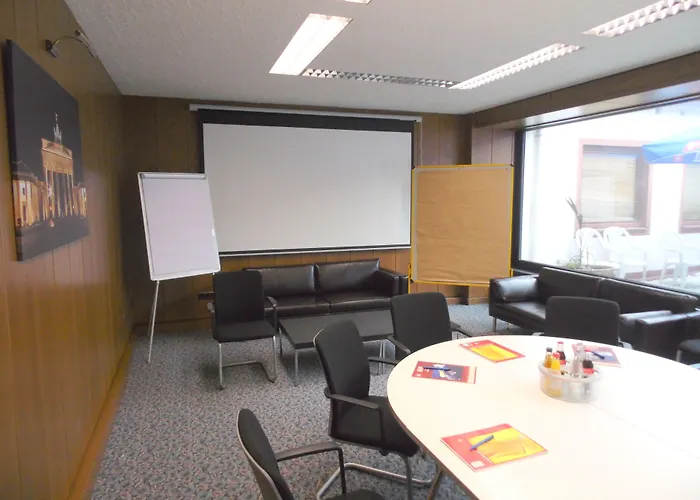 Tagungshotel Hoechster Hof 3* 프랑크푸르트