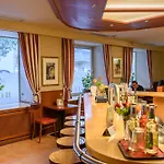 Tagungshotel Hoechster Hof Hotel 3*
