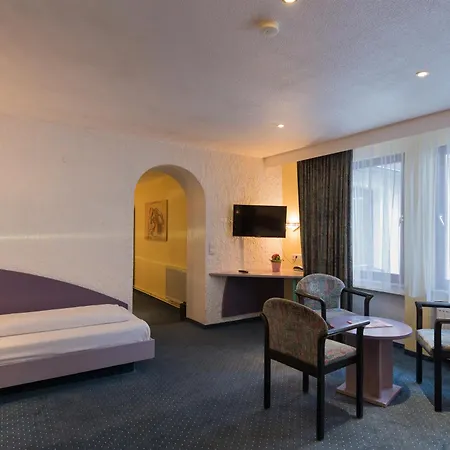 酒店 Tagungshotel Hoechster Hof 美因河畔法兰克福